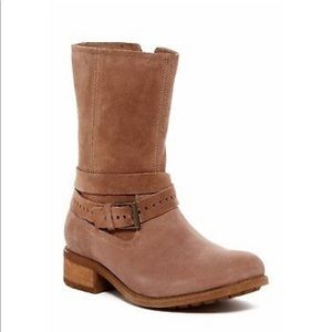 UGG Australia Kiings Lined Leather Boot